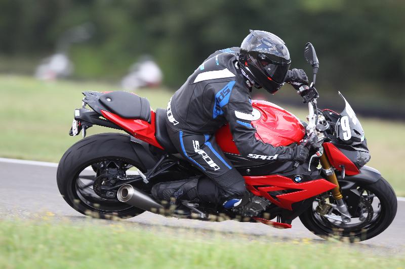 Archiv-2020/36 31.08.2020 Plüss Moto Sport ADR/Einsteiger/999